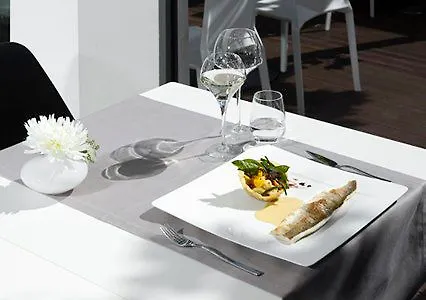 Lavaux 4* Cully